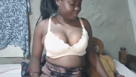 mdivah online show from February 19, 7:05 pm