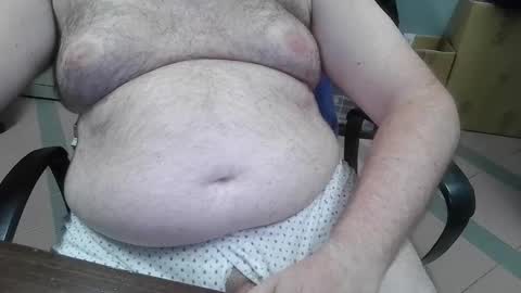 mdm1981 online show from September 15, 7:04 pm