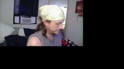 Mac D online show from April 19, 9:43 am