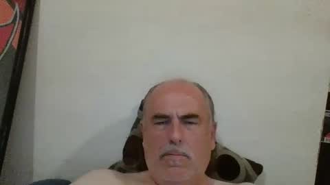 Snapshot of meaderd740870 chatting on October 6, 4:30 am meaderd740870 online show from October 6, 4:30 am