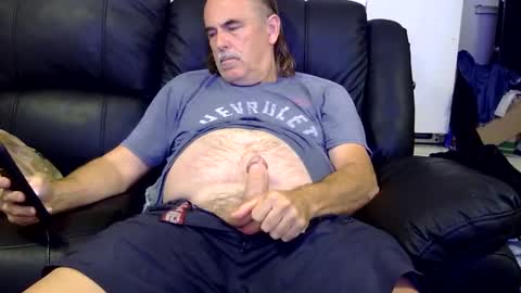 meaderd740870 online show from April 19, 3:51 am