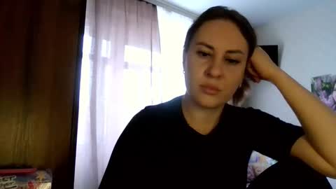 Snapshot of meadoweyes_ chatting on September 29, 6:45 am meadoweyes_ online show from September 29, 6:45 am