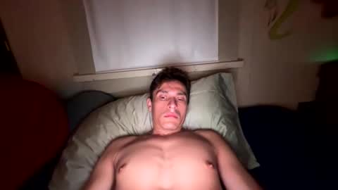 meanbean339 online show from April 12, 12:20 pm