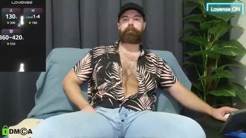 Meaty Roll online show from October 31, 8:48 am