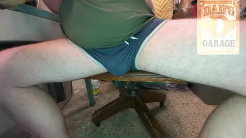 Snapshot of mechanic369_ chatting on October 7, 11:12 pm Verbal Daddy online show from October 7, 11:12 pm