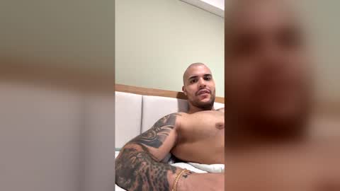 filippoae online show from April 13, 12:37 am