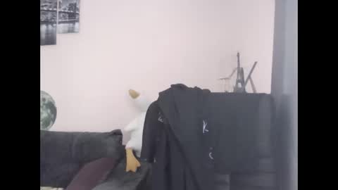 Snapshot of medjik_lool chatting on October 1, 8:46 am Oltereodora-lima online show from October 1, 8:46 am