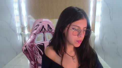 Snapshot of medusa11_s chatting on October 13, 8:22 pm medusa11_s online show from October 13, 8:22 pm