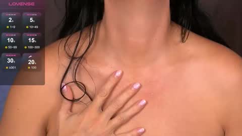 Snapshot of meenamoon chatting on October 3, 11:57 pm meenamoon online show from October 3, 11:57 pm