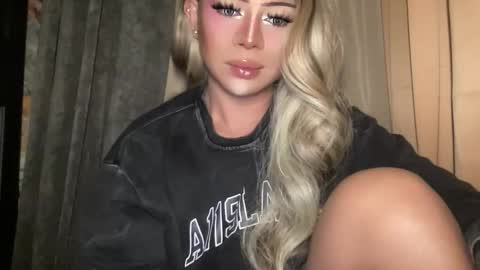 GODDESS OF ALL GODDESSES online show from January 13, 5:15 am