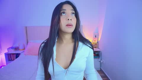 Snapshot of megan_ale chatting on October 20, 10:15 pm megan ale online show from October 20, 10:15 pm