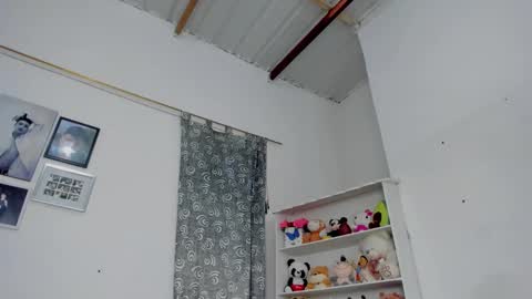 M E G A N online show from February 20, 5:26 pm