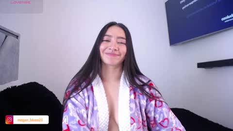 Megan Bluee online show from September 19, 5:16 pm