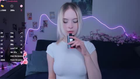 Megan and Anna online show from April 5, 5:32 pm