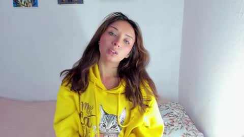Snapshot of megan_doll2123 chatting on October 10, 5:57 am MEGAN DOLL online show from October 10, 5:57 am