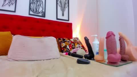 Megan online show from March 10, 5:54 am