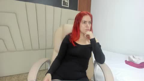 Snapshot of megan_hally chatting on October 8, 3:02 am Megan online show from October 8, 3:02 am