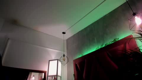 Snapshot of megan_inked_ chatting on February 13, 2:34 am online show from February 13, 2:34 am