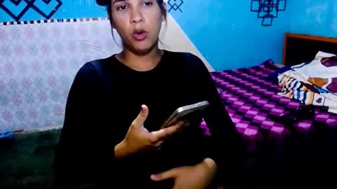 Snapshot of megan_little_ chatting on September 30, 9:25 pm amanda online show from September 30, 9:25 pm