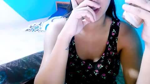Snapshot of megan_little_ chatting on September 25, 10:50 pm amanda online show from September 25, 10:50 pm