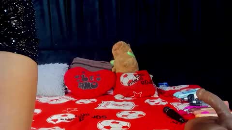 Snapshot of megan_stathan chatting on October 14, 10:35 pm Megan online show from October 14, 10:35 pm