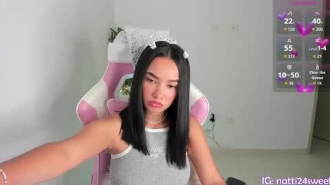 megan sweet online show from December 18, 1:34 am