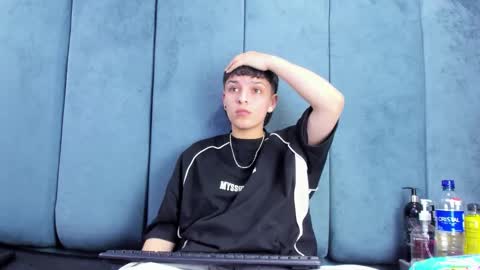 megan_thompsonn_ online show from March 6, 2:32 am