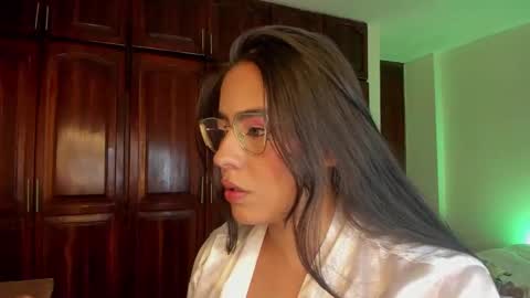 megan online show from November 3, 2:56 am