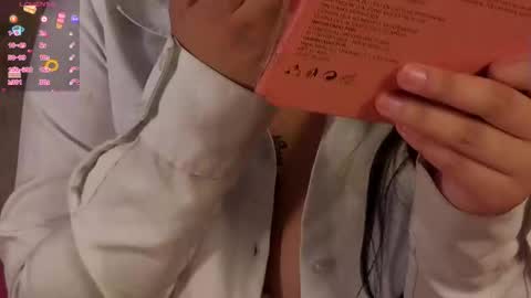 Megan  online show from November 17, 1:46 pm