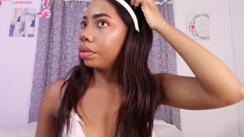 megan online show from November 1, 4:33 am