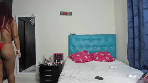 Snapshot of meganhotxx2 chatting on January 9, 7:21 am megan online show from January 9, 7:21 am