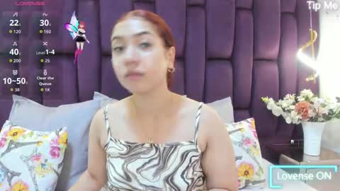 Snapshot of megannherrera chatting on September 29, 12:04 pm Megan online show from September 29, 12:04 pm