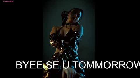 Megan online show from April 20, 7:06 pm