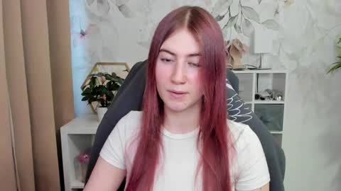 Snapshot of meganx_candy chatting on January 22, 1:53 pm Megan online show from January 22, 1:53 pm