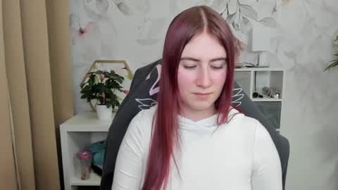 Snapshot of meganx_candy chatting on January 21, 6:12 pm Megan online show from January 21, 6:12 pm