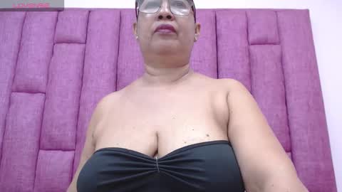 milfpleasure online show from April 10, 8:24 pm