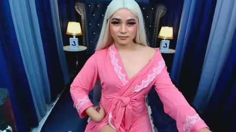 meggan  . maria shantal online show from March 1, 4:22 pm