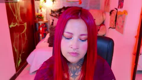 Snapshot of meghan_nill chatting on October 20, 2:49 am Meghan online show from October 20, 2:49 am