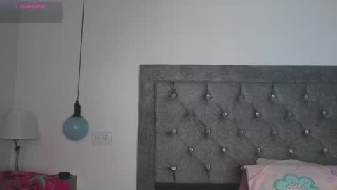 Meghan  online show from November 24, 8:51 pm