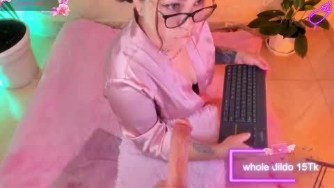 MELISSA online show from February 11, 11:20 am