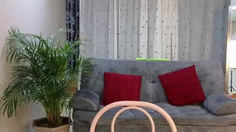 Snapshot of mei_naughtycat chatting on February 17, 1:58 am Mei online show from February 17, 1:58 am