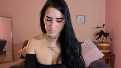 Snapshot of mei_naughtycat chatting on October 3, 11:40 am Mei online show from October 3, 11:40 am