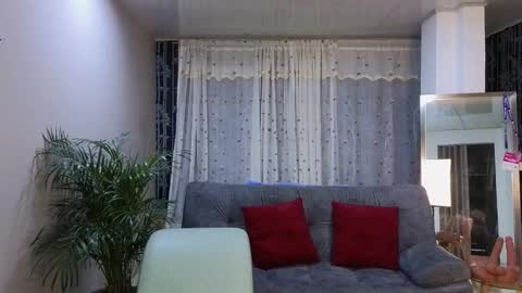 Snapshot of mei_naughtycat chatting on March 8, 2:01 am Mei online show from March 8, 2:01 am