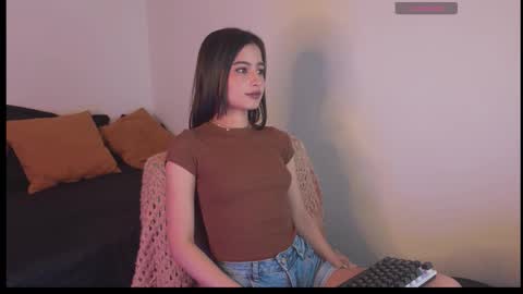 mel0dy_cute online show from October 8, 5:13 am