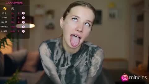 MELANIE  PVT ONLY 60TK PER MIN online show from October 13, 12:40 pm