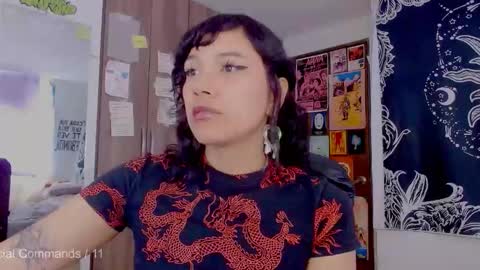 Melissa  -  -  Please help me to reach 100 thumbs up online show from October 12, 4:53 pm