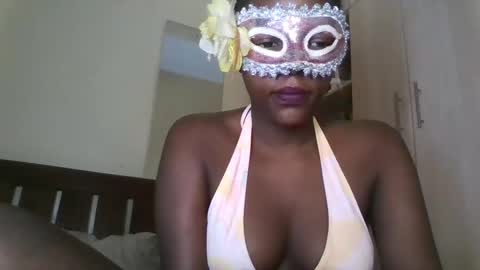 mel online show from February 26, 8:36 pm