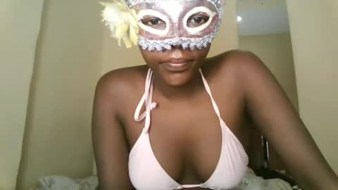 mel online show from February 25, 4:03 am