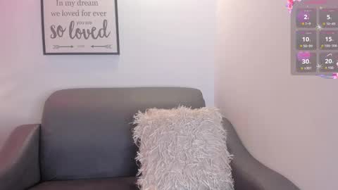 melan_owen online show from September 29, 10:58 am