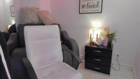 melan_owen online show from January 15, 10:57 am